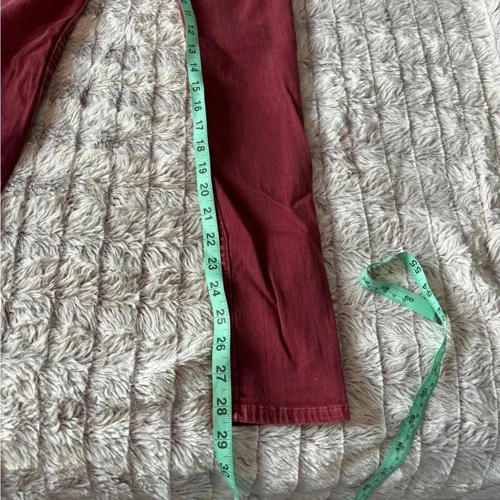 True Religion jeans 23/28 red skinny. Great shape